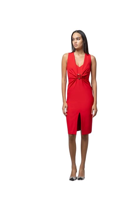 abito tubino con pieghe e accessorio sul davanti hanita | H.V3693.4422ROSSO